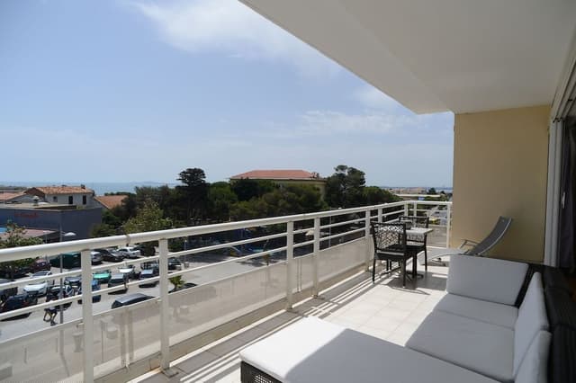 Suite Impérial avec Terrasse et Vue Mer