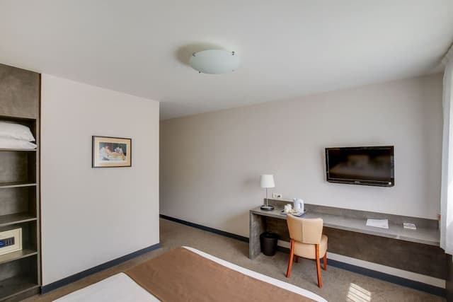 Superior Double Room (Le Club)