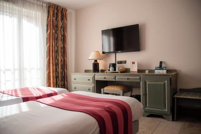 Standard Room, 2 Twin Beds