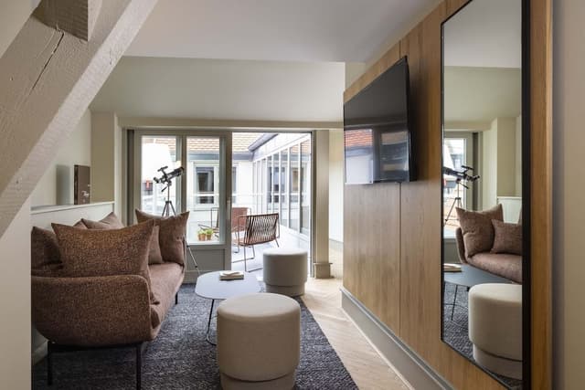 SKY SUITE