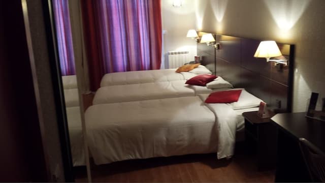 Triple Room