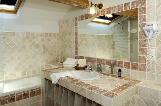 Double Room (Plume)
