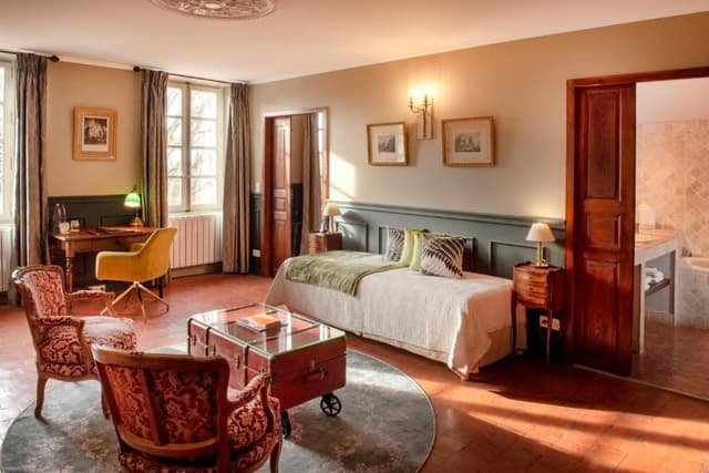Suite - Private House