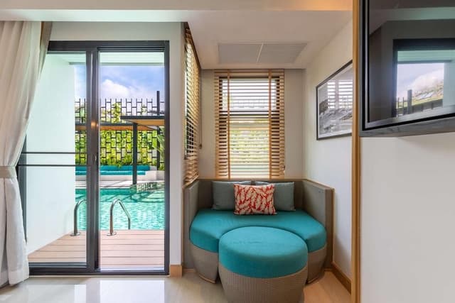 Deluxe Twin Room, Pool Access