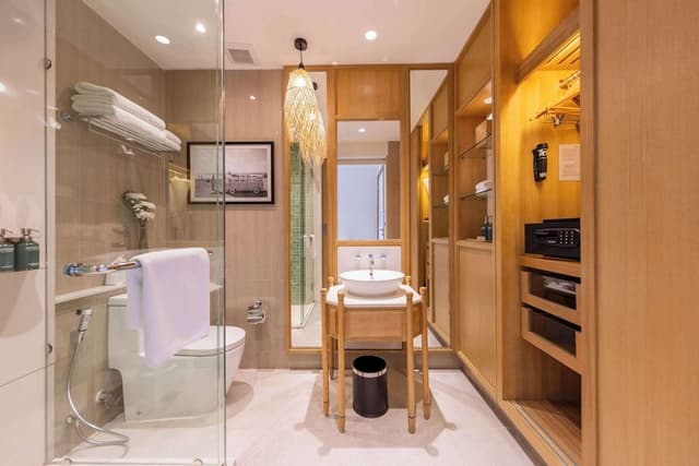 Deluxe Twin Room, Pool Access