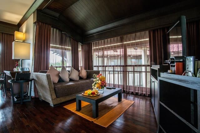 Junior Suite (2 Adults)