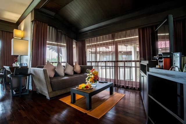 Junior Suite (2 Adults)