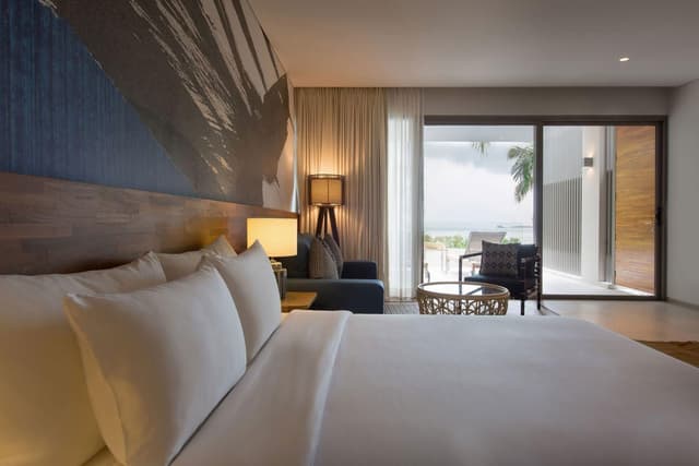 Love Ocean View Room