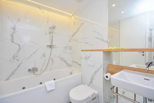 Comfort Double Room with Balcony - Annex