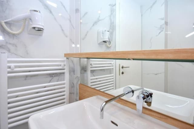 Comfort Double Room with Balcony - Annex