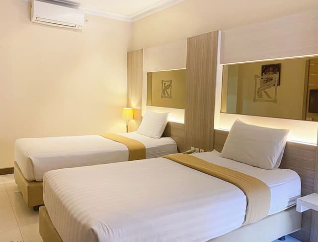 Junior Twin Room