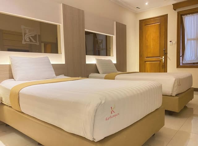 Junior Twin Room