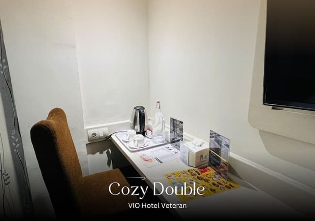 Cozy Room Only