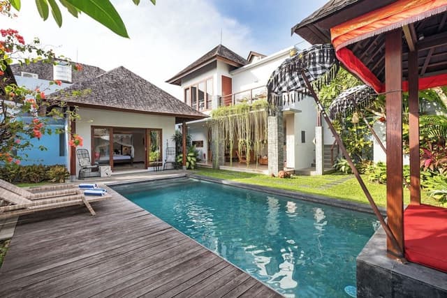 3 Bedroom Private Pool Villa Tomok