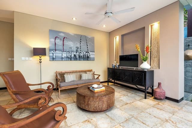 3 Bedroom Private Pool Villa Tomok