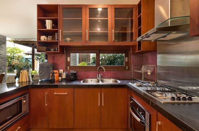 3 Bedroom Private Pool Villa Tomok