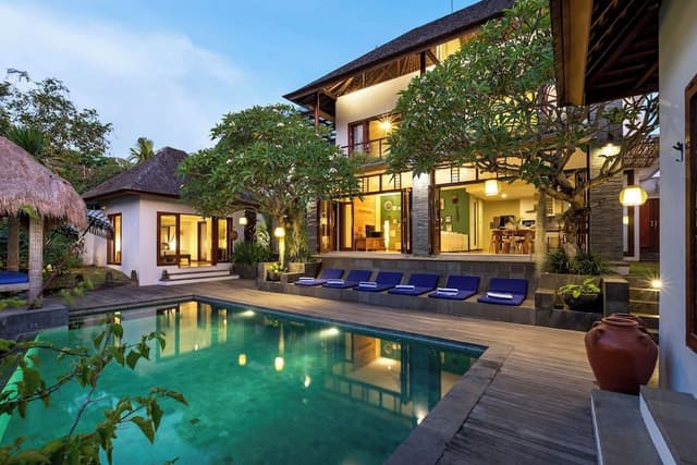 Jabunami Villa 7 bedroom private retreat in Bali