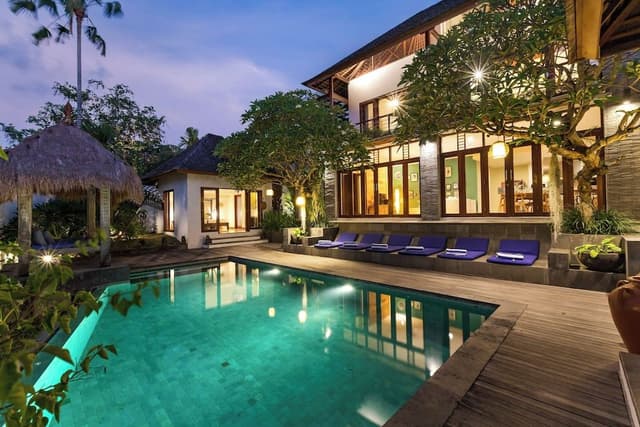 Jabunami Villa 7 bedroom private retreat in Bali