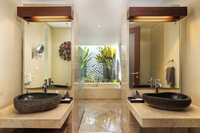 Jabunami Villa 7 bedroom private retreat in Bali