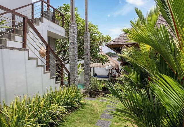 Jabunami Villa 7 bedroom private retreat in Bali
