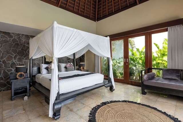 Jabunami Villa 7 bedroom private retreat in Bali