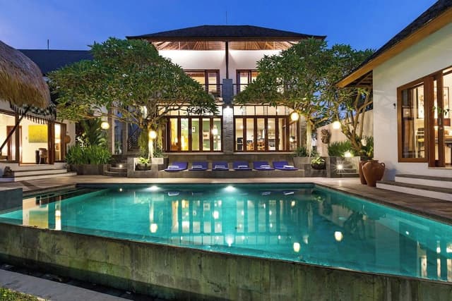 Jabunami Villa 7 bedroom private retreat in Bali