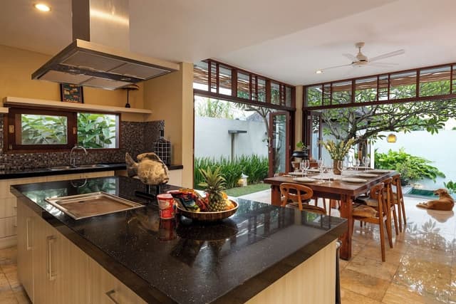 Jabunami Villa 7 bedroom private retreat in Bali