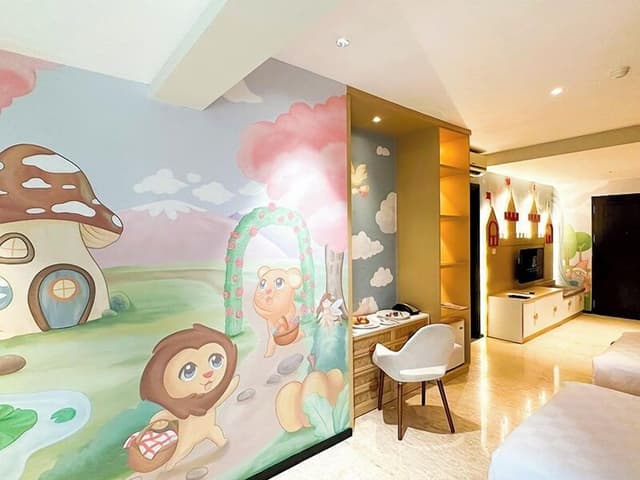 Family Room Thematic