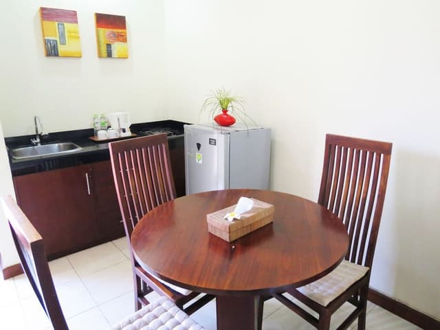 Room, 2 Bedrooms
