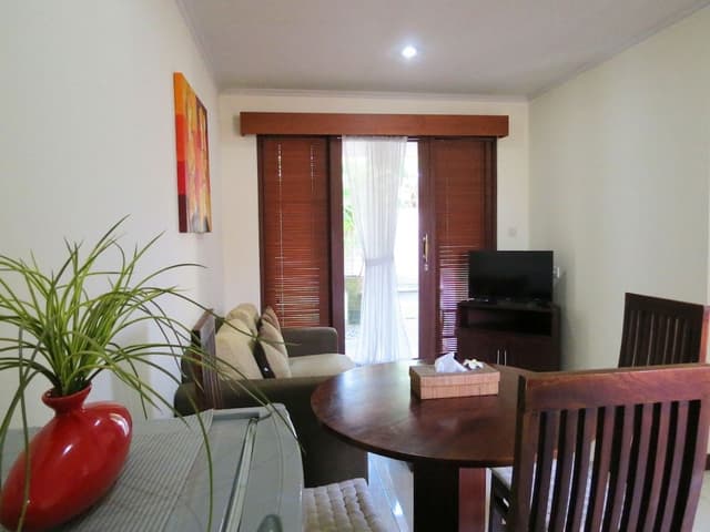 Room, 2 Bedrooms