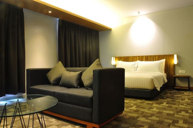 Suite Include Breakfast