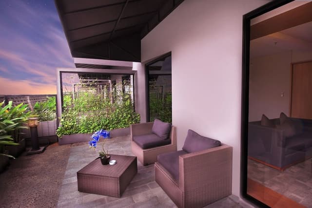Suite Include Breakfast