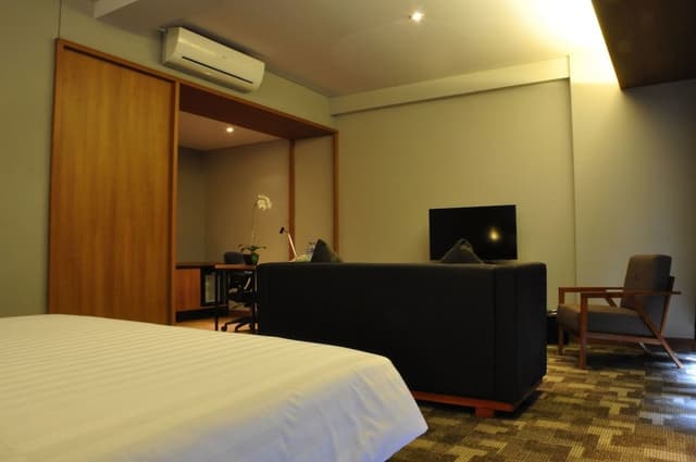 Suite Include Breakfast