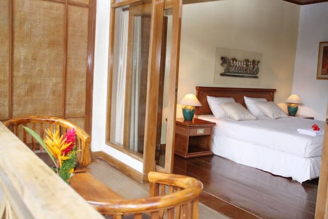 Hot Spring Bungalow