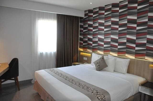 Superior Room, 1 King Bed