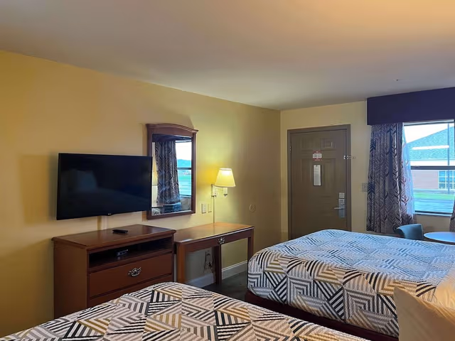 Deluxe Room, 2 Queen Beds, Smoking, Refrigerator & Microwave