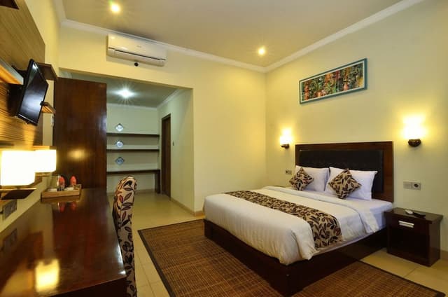 Premier Room