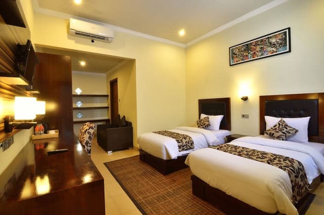 Premier Room