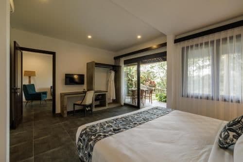 Deluxe Family Suite