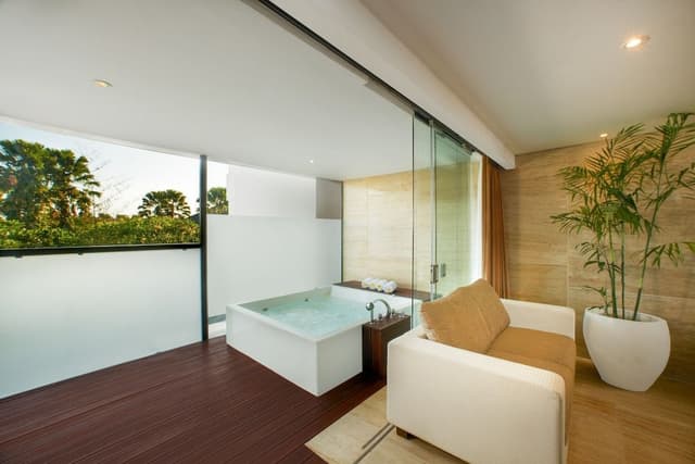 Devin Suite Room