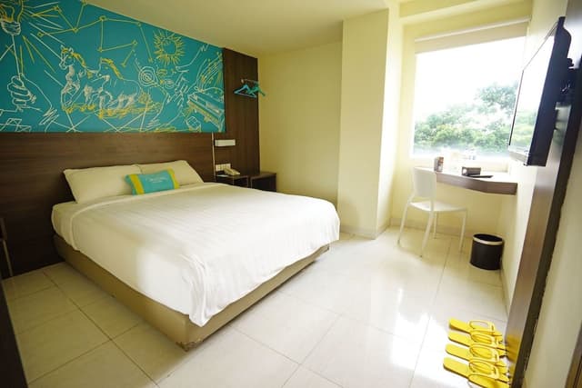 Deluxe Room Only (bed type based on availability)