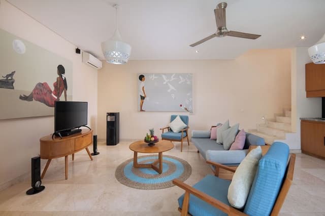 Two - Bedroom Villa with Private Pool and 6 mins walk to the beach