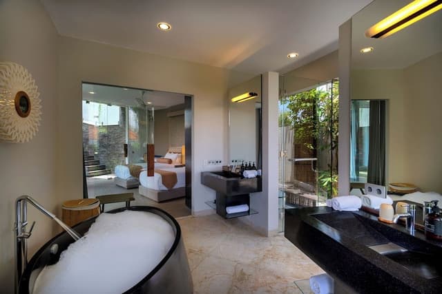 Luxury Villa, 4 Bedrooms, Private Pool, Garden View