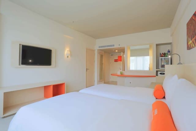 Room (HARRIS)