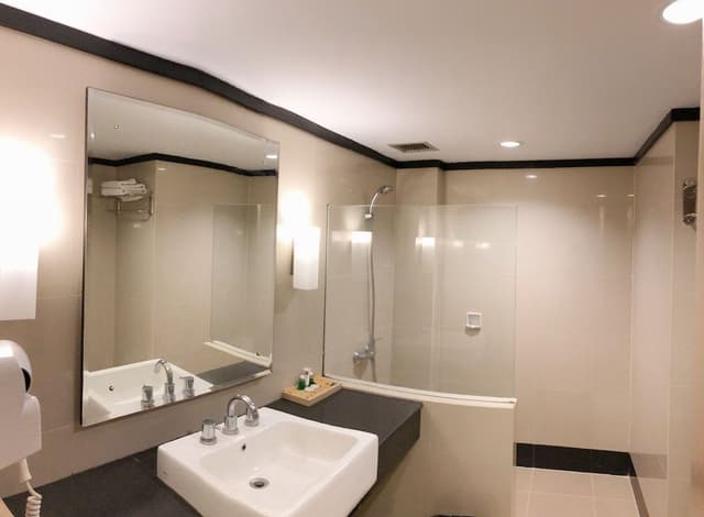 Deluxe Twin Room, Beachside