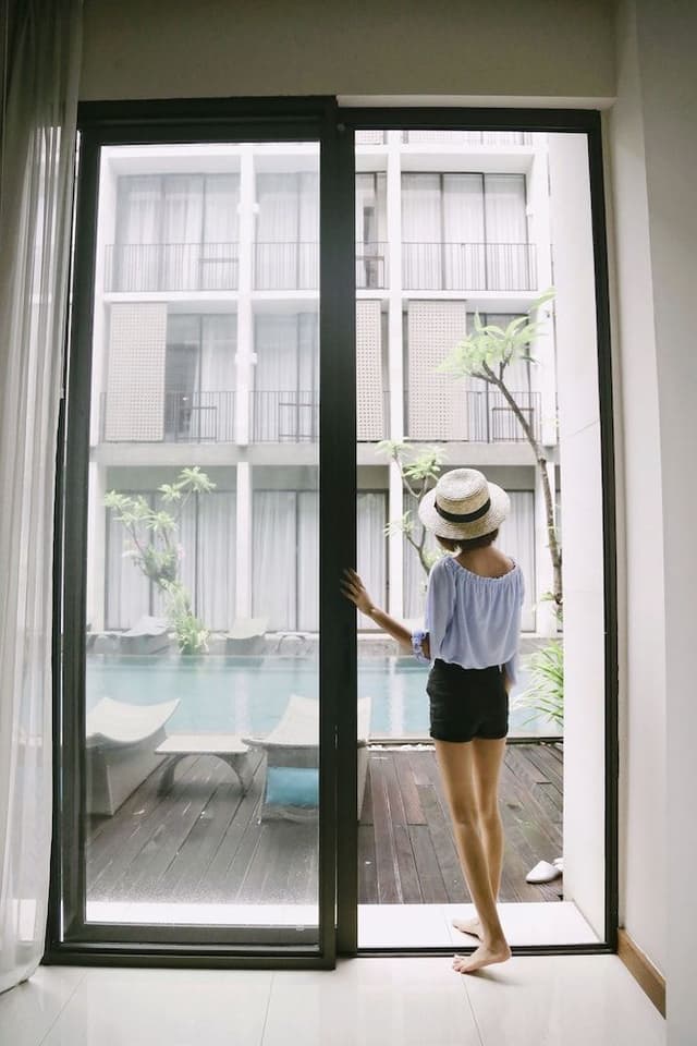 Deluxe Room, Pool Access