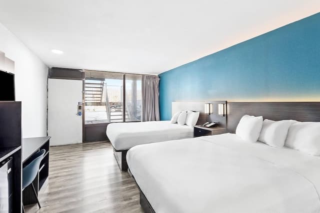 Standard Room, 2 Queen Beds, Smoking