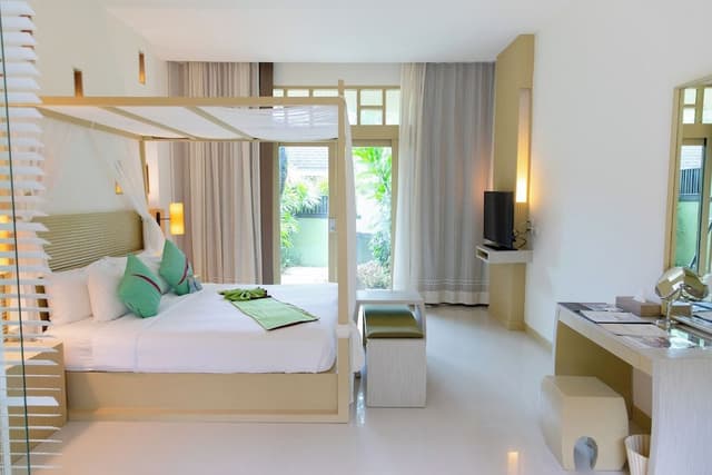 Superior Room, 1 King Bed