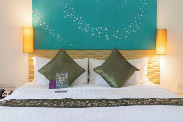 Deluxe Room, 1 King Bed, Ocean View
