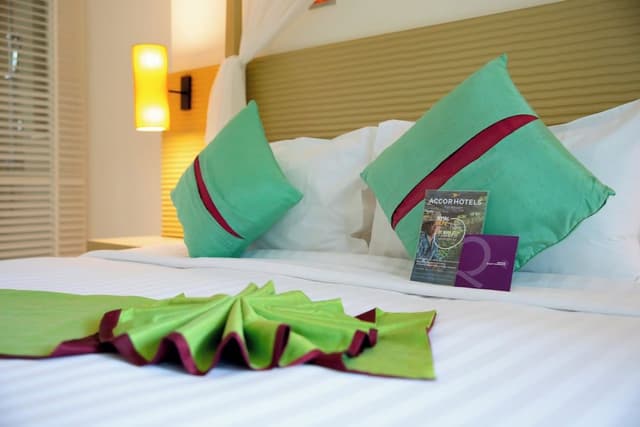 Superior Room, 1 King Bed